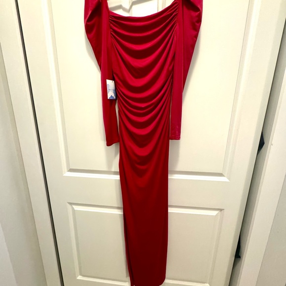 Majorelle Sweetheart Gown Berry NWT - Picture 2 of 6